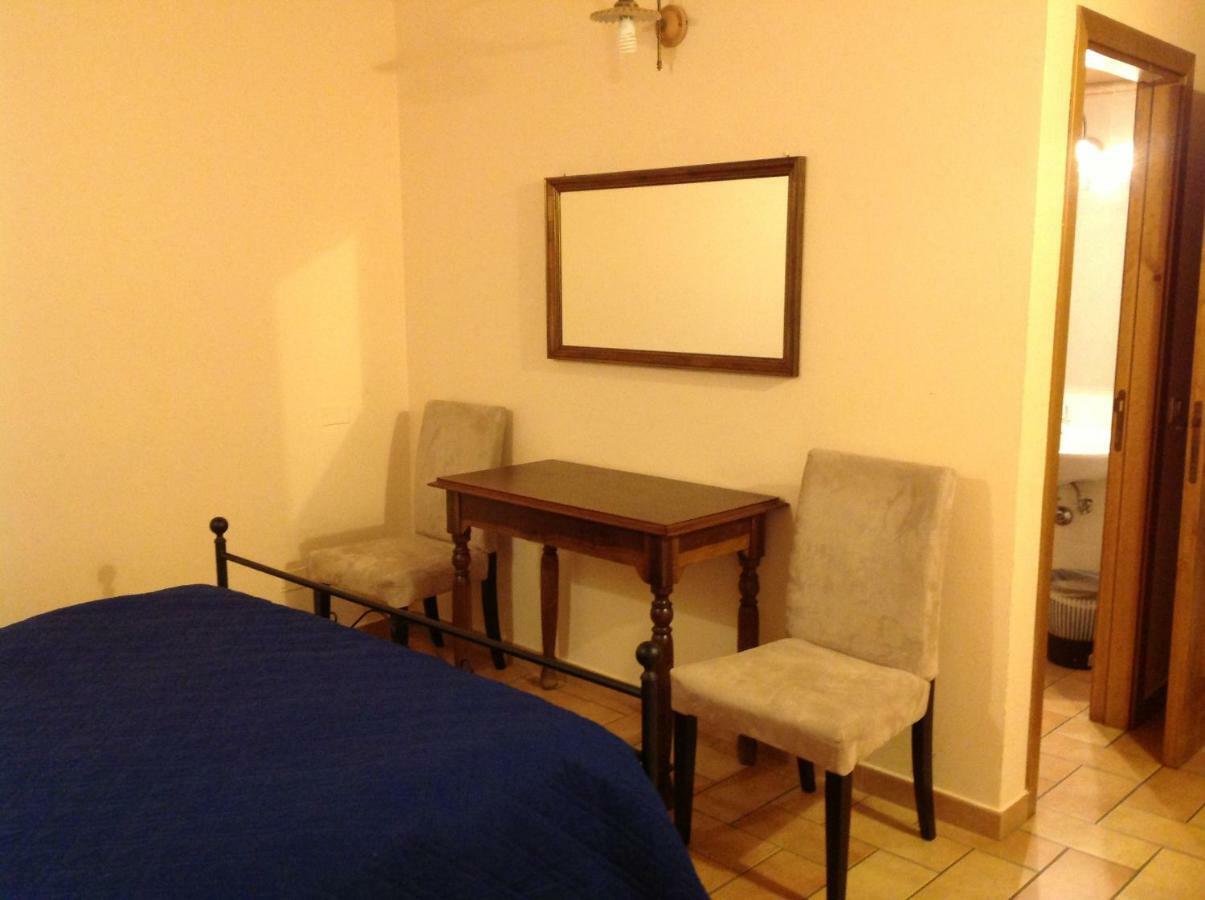San Francesco Bedrooms Urbino Luaran gambar