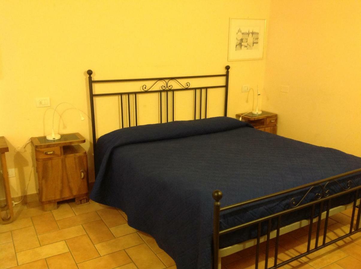 San Francesco Bedrooms Urbino Luaran gambar