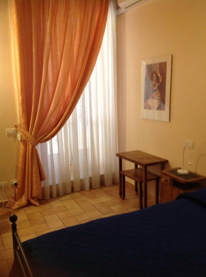 San Francesco Bedrooms Urbino Luaran gambar